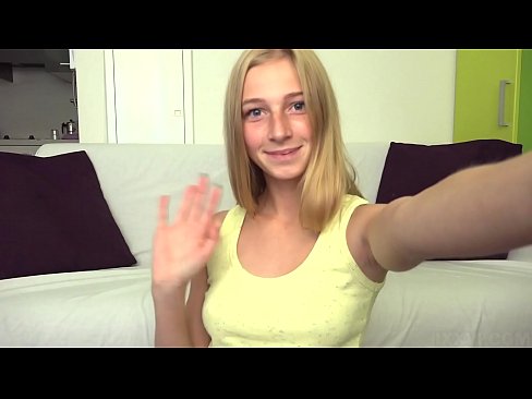 ❤️ Mən cansıxıcı olanda çəhrayı pişimi tənbəlliklə mastürbasyon edirəm Porn video bizdə ❌
